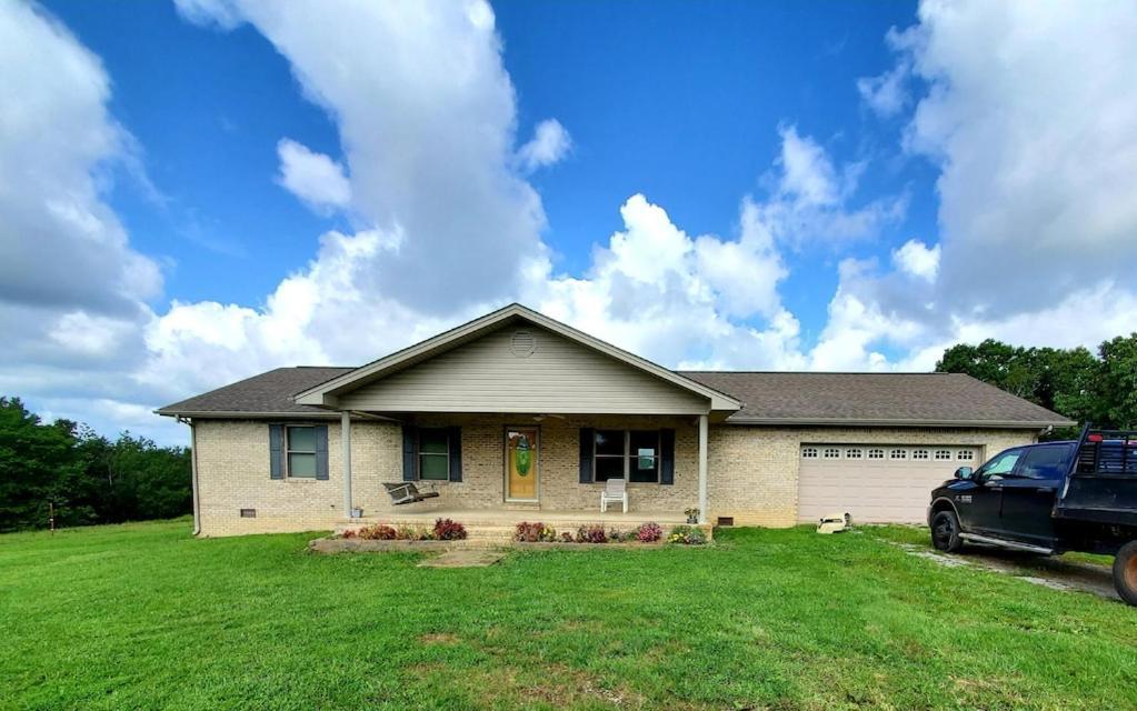 Secluded House On 60 Acres Close To Fall Creek Falls Pikeville Eksteriør bilde